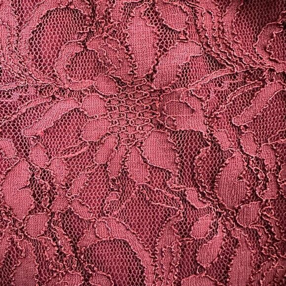 Search For Sanity Womens M All Over Lace Midi Skirt Burgundy Red Straight Pencil - Picture 3 of 8